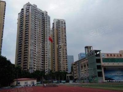 Τι κάνει το έργο πισίνας της Blueway στο Yunding Cuifeng Phase III μια ξεχωριστή εγκατάσταση αναψυχής;